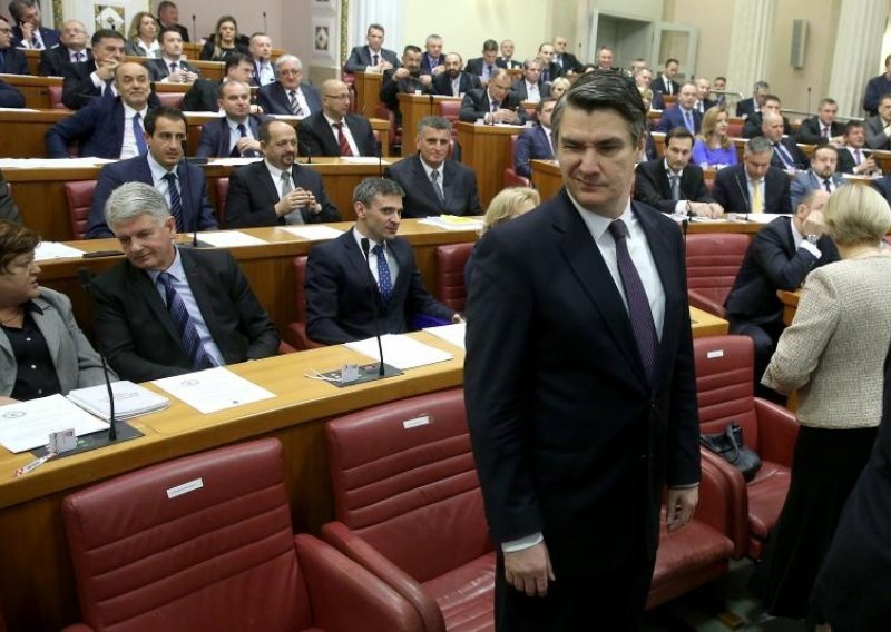 Milanović opet zaoštrio retoriku: Ovo je kriminalna proustaška koalicija!