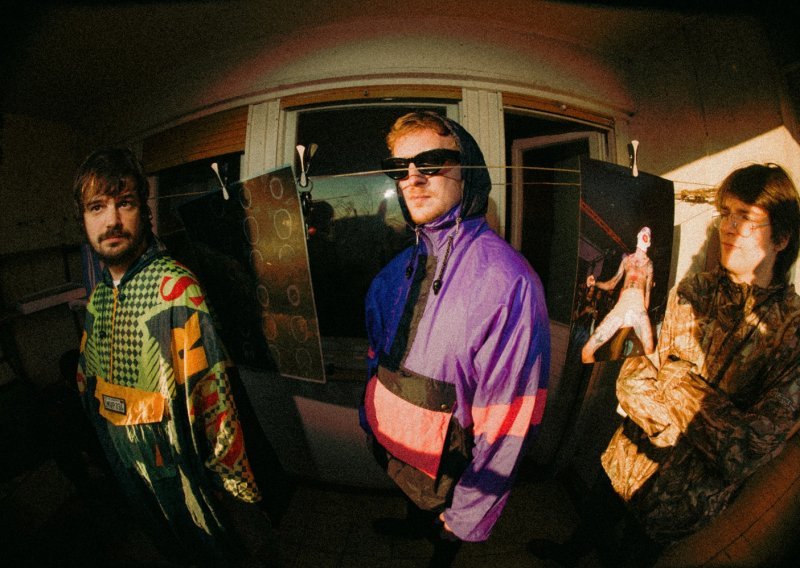 Turbo Trans Turisti objavili treći studijski album 'Važan i Veliki'