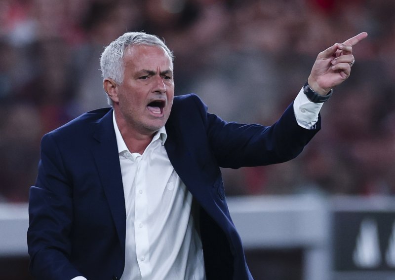 Jose Mourinho poludio na igrače, među njima je i jedan Vatreni: Ne volim igrače koji me izdaju!