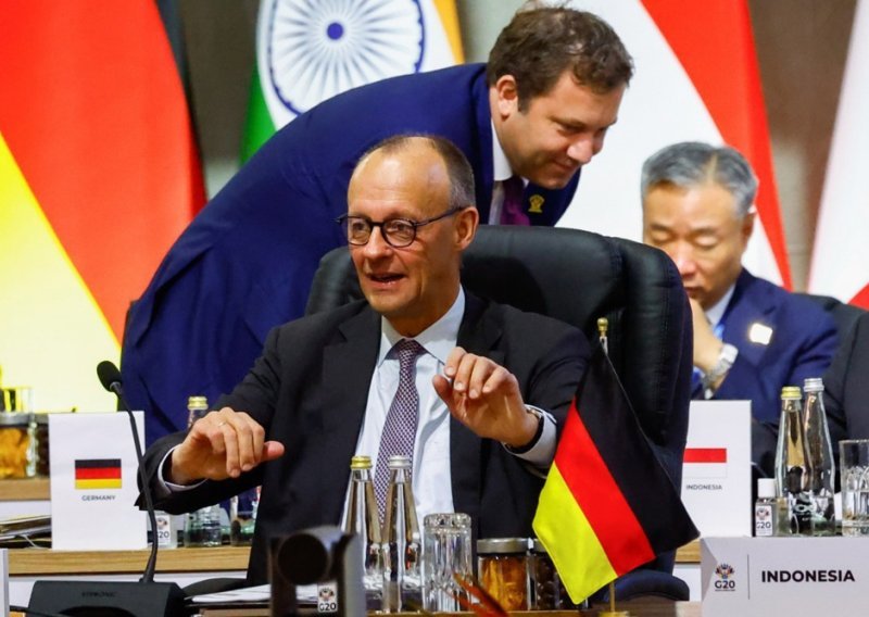 Raste pritisak oko Trumpova mirovnog plana, pred europskim čelnicima važan razgovor