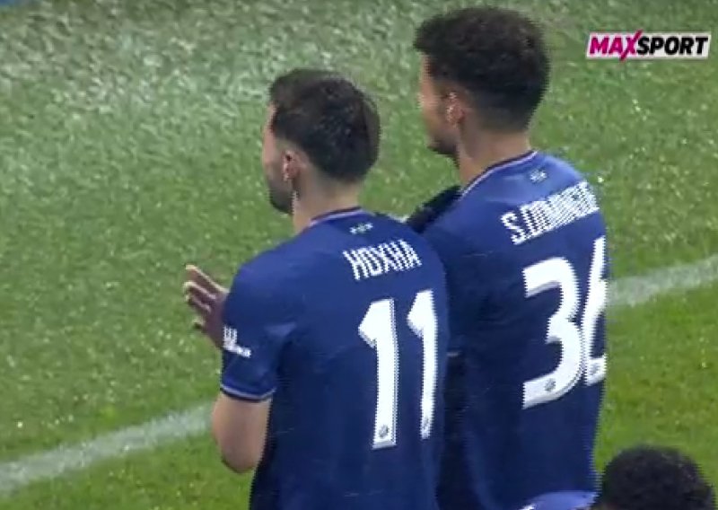 Dvoglavi orao na Maksimiru; pogledajte proslavu nakon gola