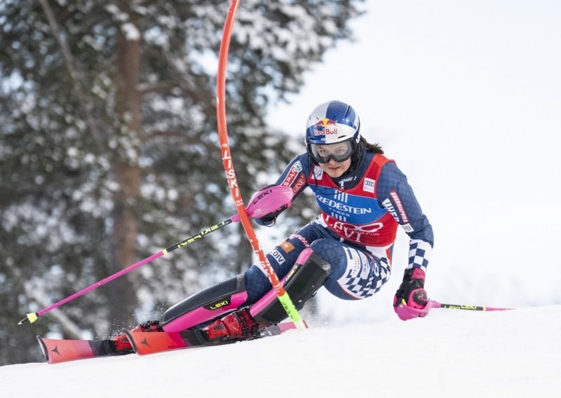 Zrinka Ljutić izletjela sa staze, Leona Popović 22.; uvjerljiva pobjeda Mikaele Shiffrin