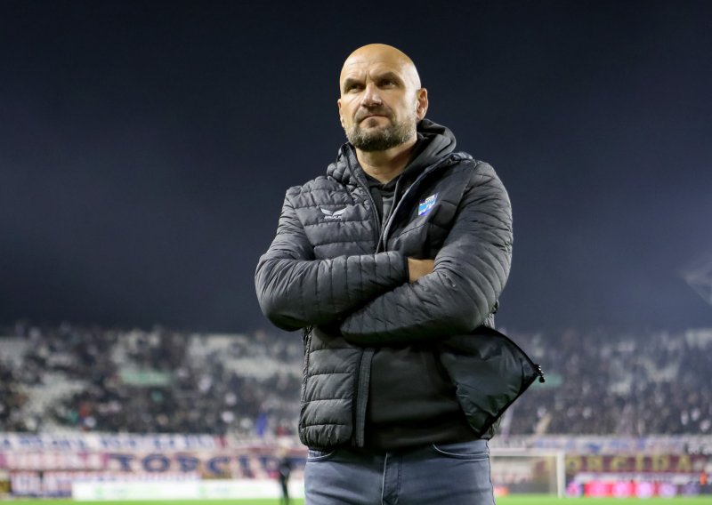 Željko Sopić se odlučio na neuobičajene mjere i iznenadio svoje igrače