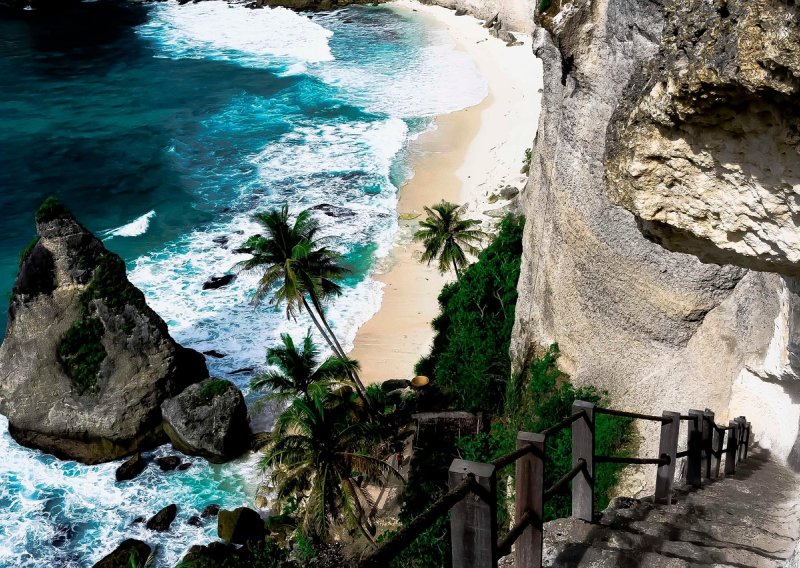 Guverner Balija naredio rušenje ambicioznog projekta na važnoj turističkoj lokaciji