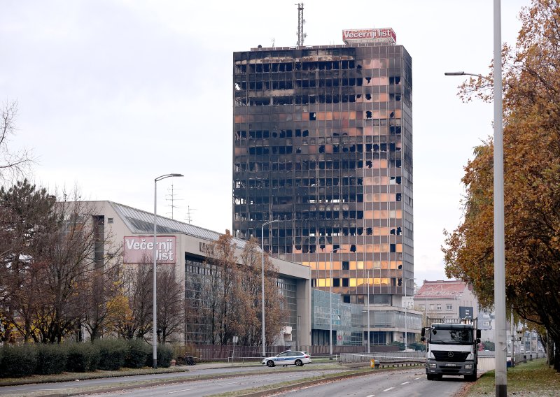 Statičar: Vjesnikov neboder nije u dobrom stanju, treba ga rušiti