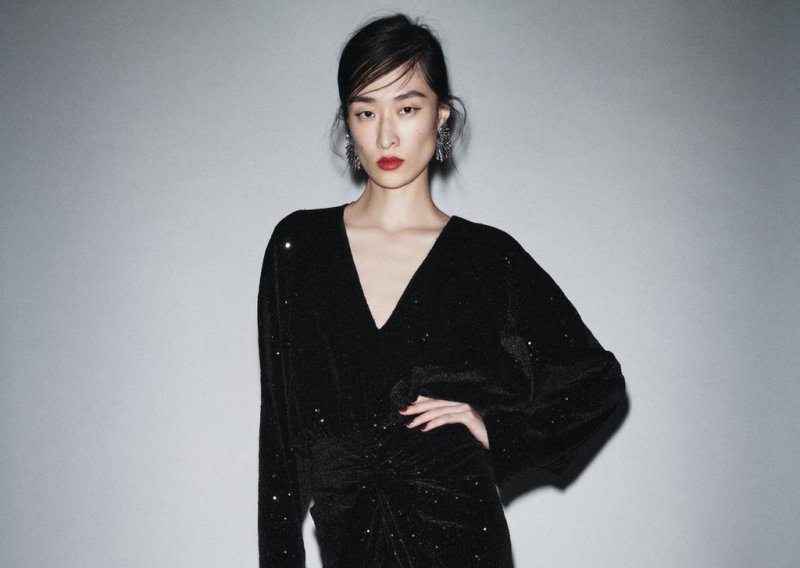 Baršun je ove godine hit, a u Zaru je stigla savršena haljina za sve blagdanske zabave