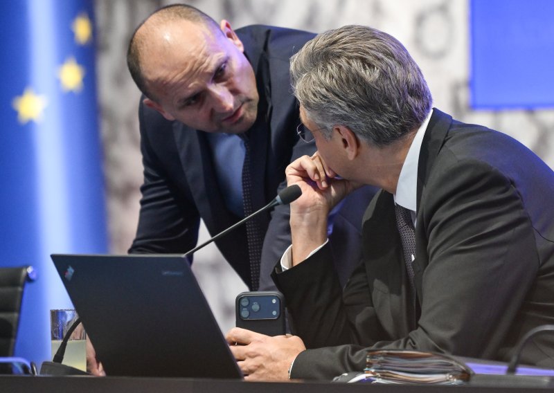 Medved upozorio na važan oblik sigurnosti koji se ne smije zanemariti: 'Igra mačke i miša'