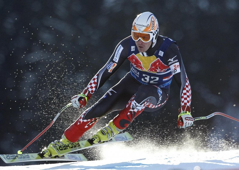 Kostelic wins combined event in Kitzbeuhel