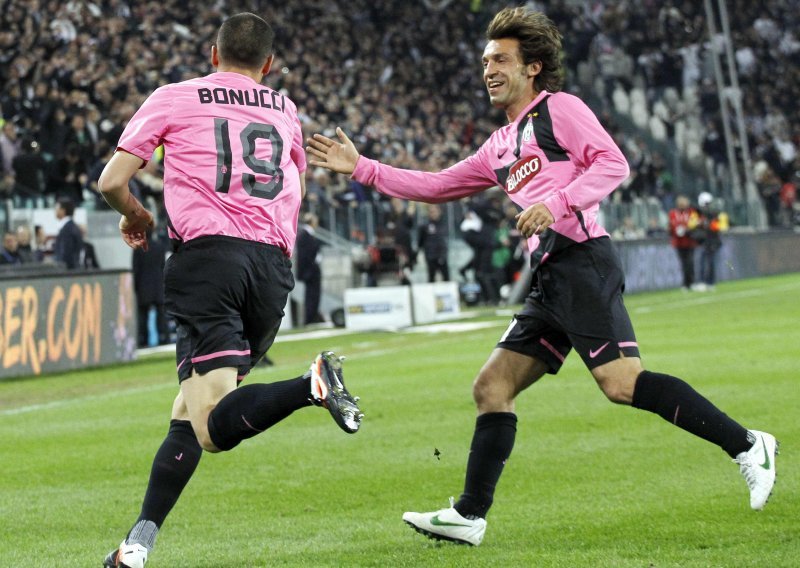 Juventus u derbiju kola razbio Napoli