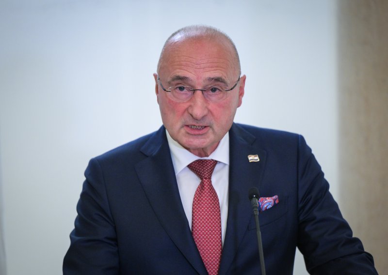 Grlić Radman čestitao Dan državnosti BiH: 'Čvrsto stojimo uz ravnopravnost konstitutivnih naroda'