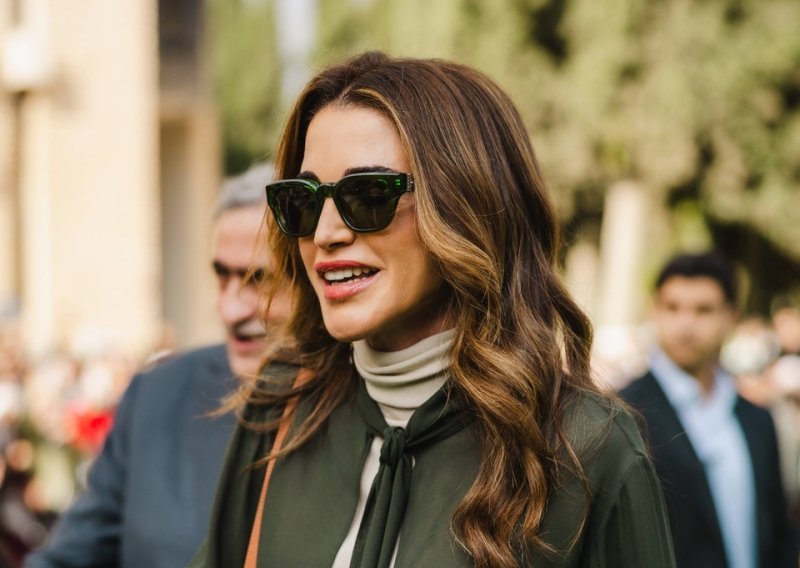 Kraljica Rania zna kako se istaknuti, a da pritom ne pretjera - ovo je dokaz