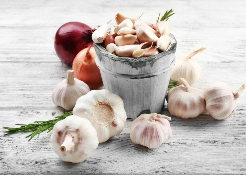 Ovo moćno povrće čuva srce, štitnjaču i imunološki sustav, a svi ga imamo u kuhinji