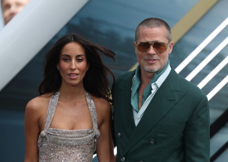 Otkriveni obiteljski planovi Brada Pitta i Ines de Ramon za nadolazeće blagdane