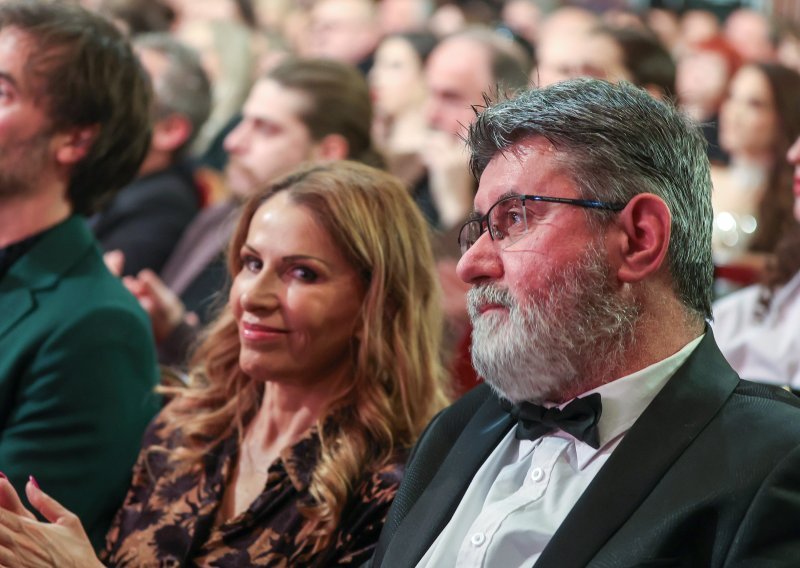 Vinko iz 'Kumova' trijumfirao na dodjeli nagrada: Podrška mu je bila samozatajna djevojka