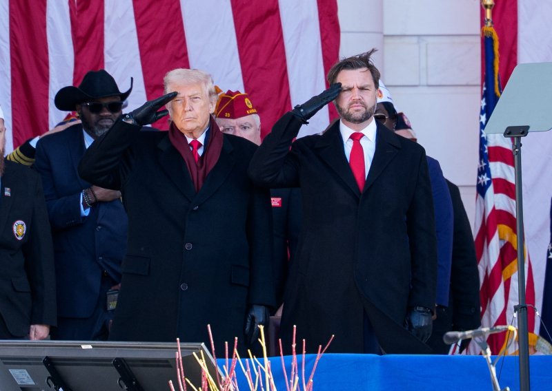 Napadnut dom potpredsjednika SAD-a JD Vancea!