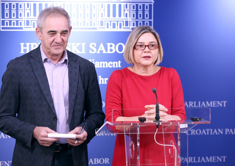 Možemovci od Vlade traži odgovore: Univerzalni dječji doplatak nije ni na vidiku