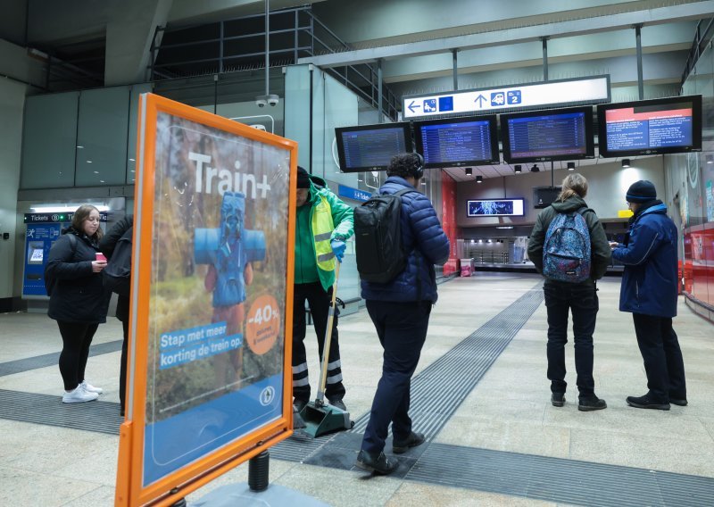 U Belgiji sve stoji: Štrajku se pridružile i zračne luke, privatne bolnice i trgovine