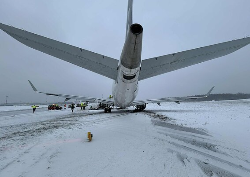 LOT-ov putnički zrakoplov skrenuo s piste u Vilniusu, nema ozlijeđenih
