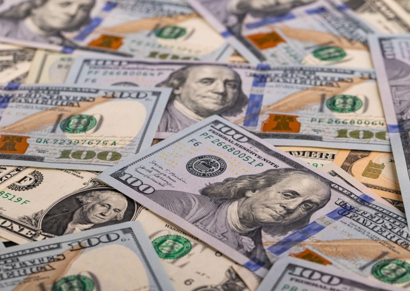 Banke u eurozoni trebaju pojačati likvidnost u dolarima