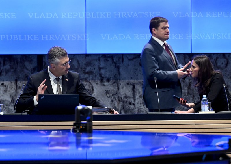 Vlada donosi paket poreznih zakona: Mijenjaju se odredbe o PDV-u i porezu na dobit