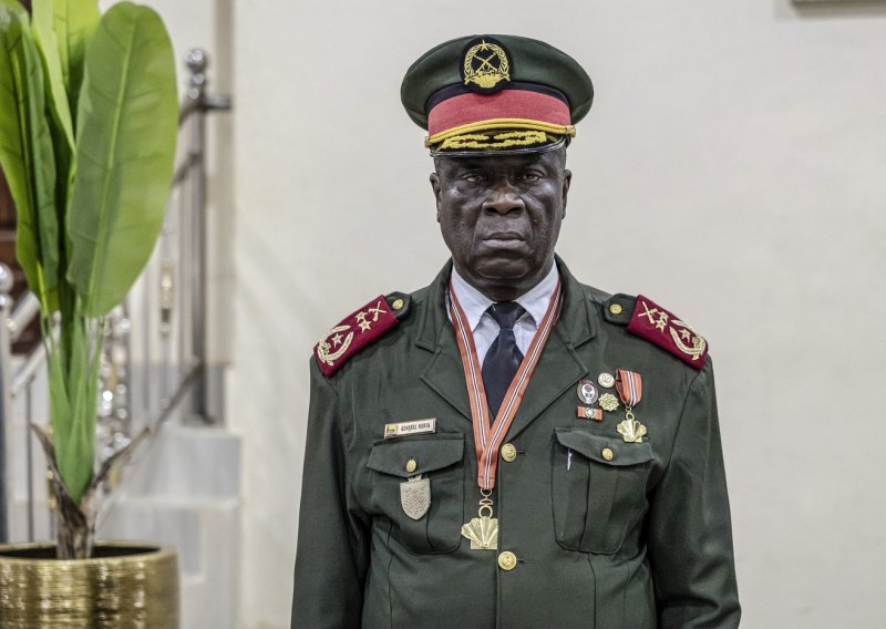 Vojnim pučem svrgnuto vodstvo: Ovo je novi predsjednik Gvineje Bisau