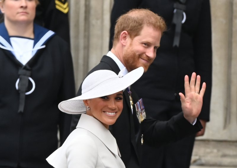 Kći Meghan i Harryja ukrala show: Svi ponovno bruje o kosi malene Lilibet