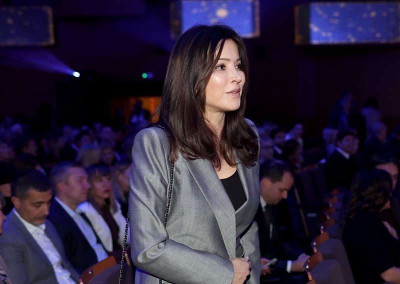 Martina Bienenfeld nije prošla nezapaženo: Ovakvo odijelo isplati se imati u ormaru