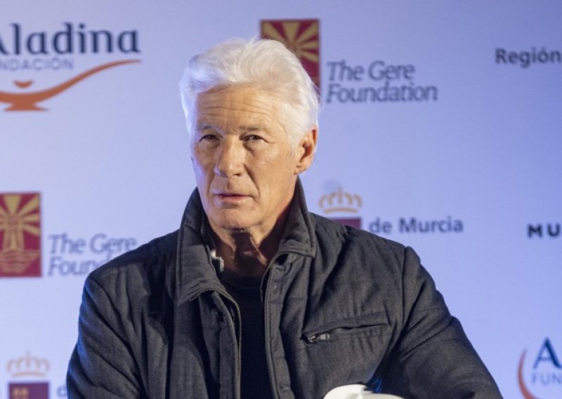 Smiješan trenutak: Dvojnik Richarda Gerea iznenadio pojavljivanjem u ključnom trenutku