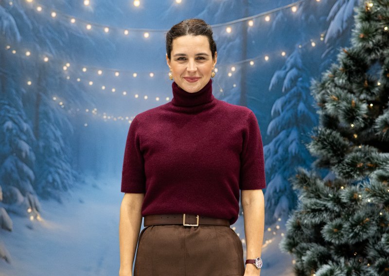 Doris Pinčić Guberović rijetko vidimo u izlasku: Ovaj put oduševila odabirom suknje