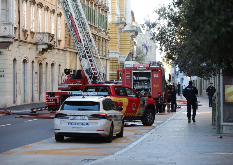 Nakon požara u stambenoj zgradi pronađeno tijelo: Više Riječana zatražilo pomoć liječnika