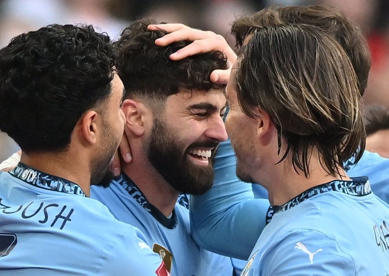 Pogledajte prvi Gvardiolov gol sezone u ludom preokretu Cityja