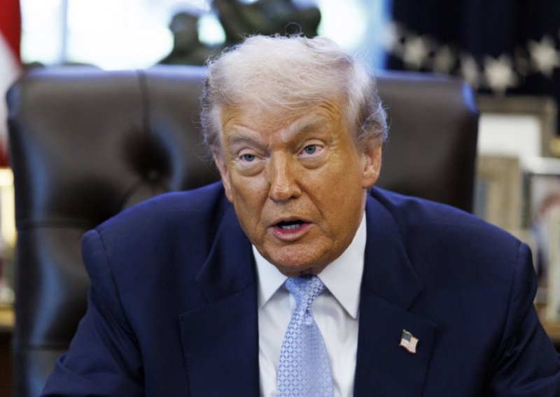 Trump: 'Zračni prostor oko Venezuele smatrajte potpuno zatvorenim'