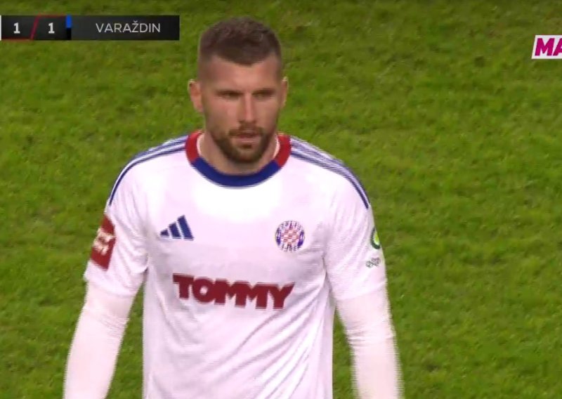 Pogledajte kako se Rebić naljutio na Garciju pri izmjeni: Nešto mu je dobacio