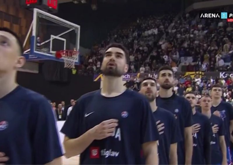 Srbi tražili da im igrači napuste parket: 'Neviđen skandal i sramota u Sarajevu'