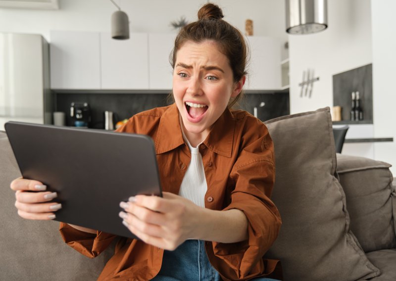 Internet vas toliko izluđuje da pucate od bijesa? Upravo to je Oxfordova riječ godine