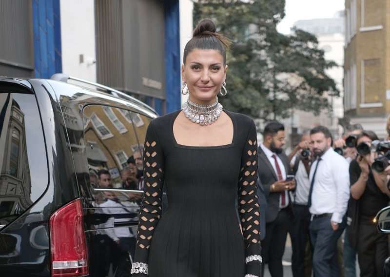 Apsolutno neodoljive: Ovo su cipele koje će podići svaku kombinaciju za blagdane