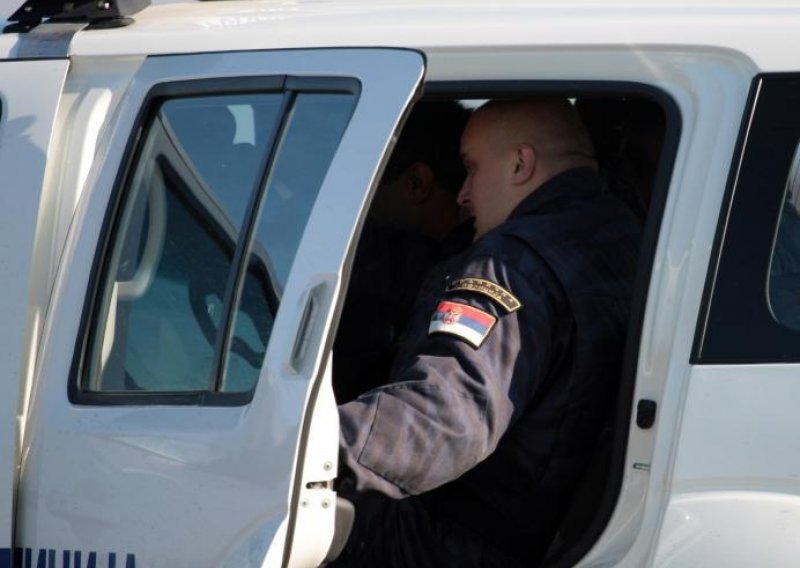 Vozač srpske vlade ubio bivšeg šefa pa sebe