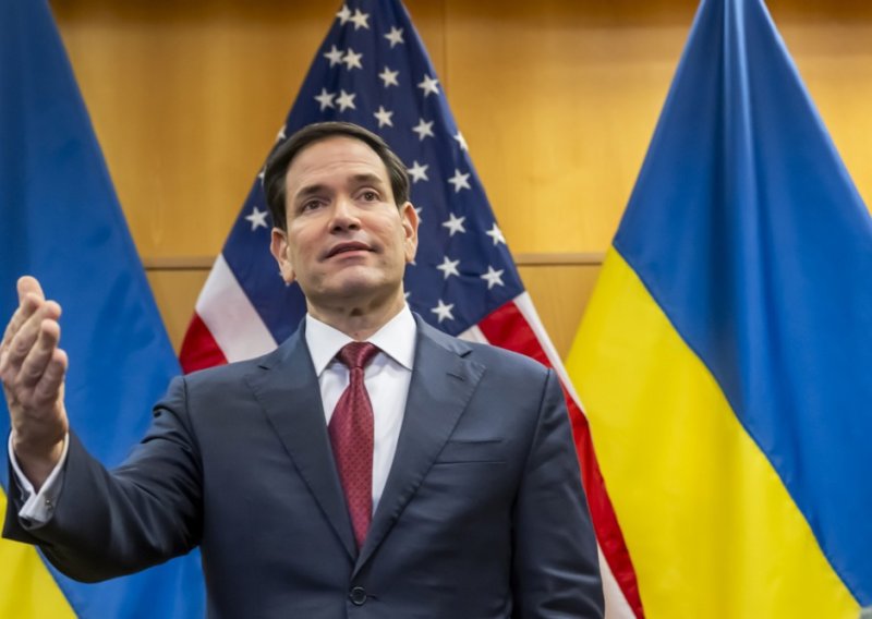 Što se događa? Rubio povukao neuobičajeni potez