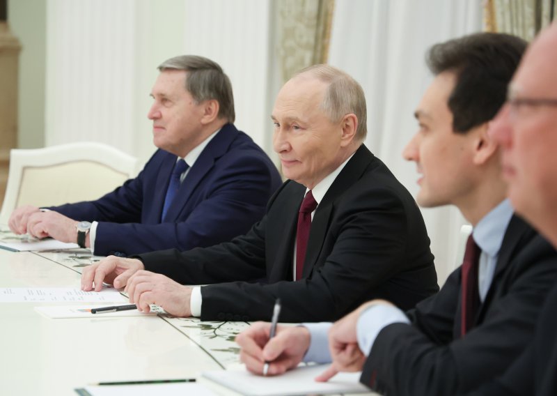 Kremlj: Putin je prihvatio neke prijedloge SAD-a, spreman je nastaviti razgovore