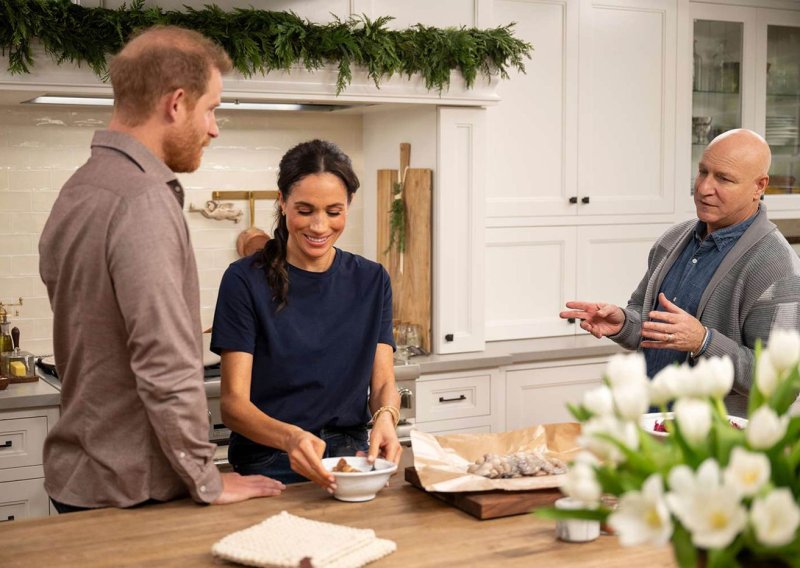 Ovako se princ Harry našalio na račun Meghaninog kuhanja