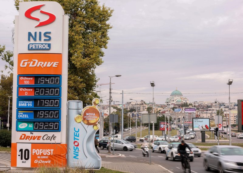 Vučićeve žalopojke nisu bile bezazlene: 'Goriva će biti, ali negdje drugdje'