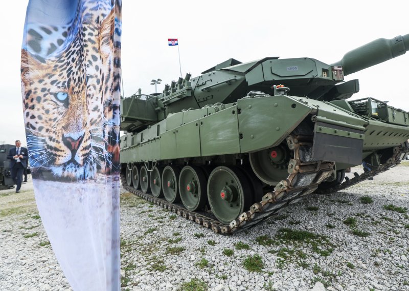 Hrvatska nabavlja protudronsku zaštitu, haubice i tenkove za dvije milijarde eura