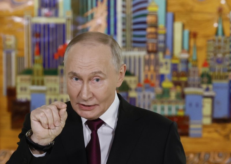 Nova Putinova prijetnja: Donbas ćemo zauzeti milom ili silom!