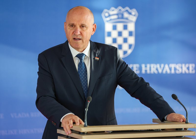 Oporba protiv Bačićevih zakona: 'Borit ću se svim silama da ne zažive, ako treba idemo i na prosvjede!'