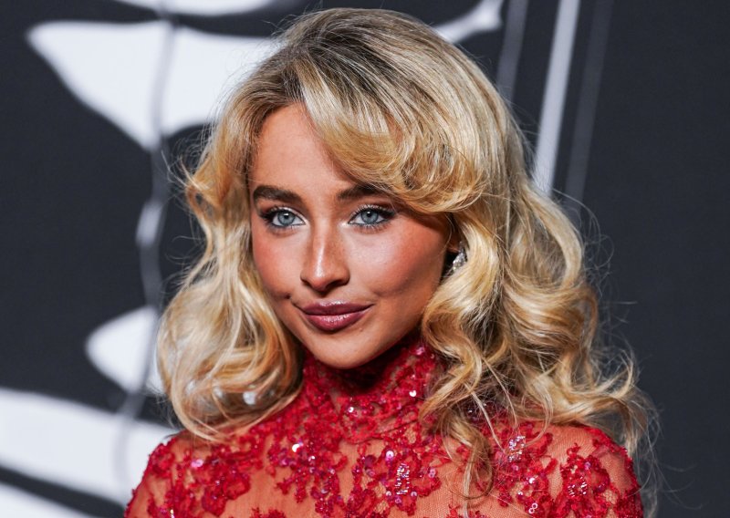Sabrina Carpenter nova je kraljica kaosa: 'Nije moja krivnja što sam odrasla, a vi to ne prihvaćate'