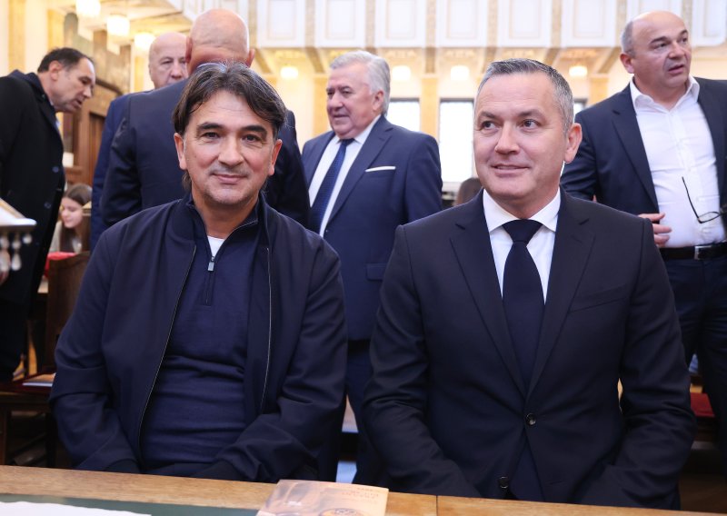 Zlatko Dalić i Marijan Kustić predvode hrvatsku delegaciju na ždrijebu Svjetskog prvenstva