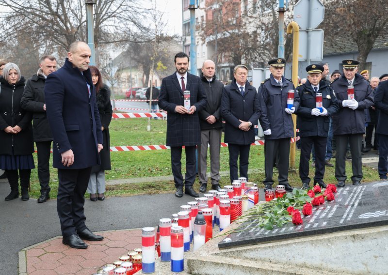 U Osijeku obilježena obljetnica pogibije branitelja u šumi Rosinjača