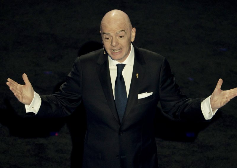 Predsjednik FIFA-e šokirao na ždrijebu Svjetskog prvenstva: 'Ovaj nije normalan, što je ovo?'