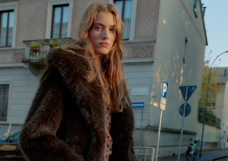 Vrijedi ga ugrabiti: Ovaj prelijepi kaput iz Zare izgleda tako skupocjeno