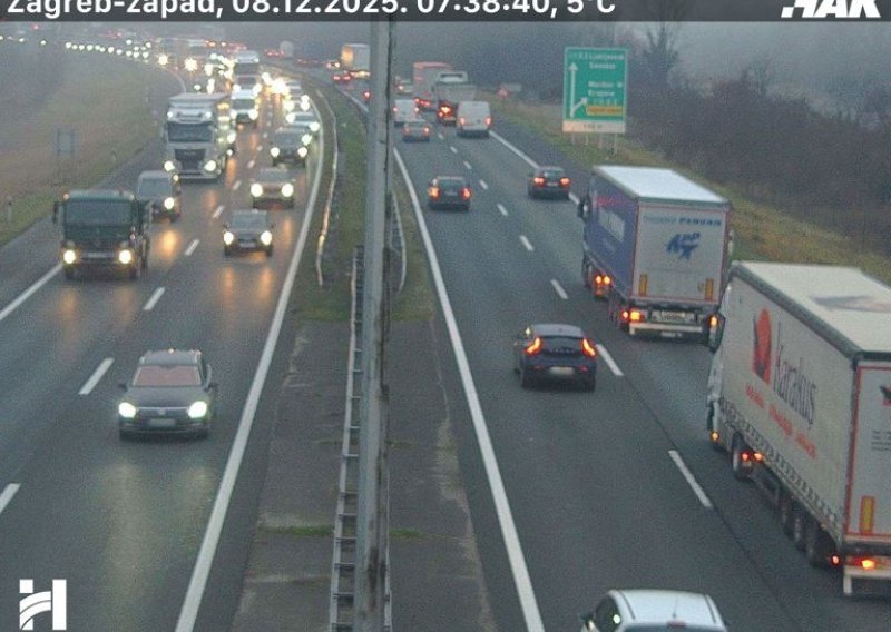 Gust promet oko Zagreba: Na A3 i na A4 su se stvorile kolone, vidljivost je smanjena
